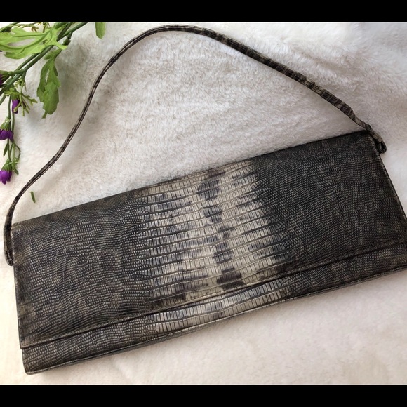 Stuart Weitzman Handbags - Stuart Weitzman Clutch